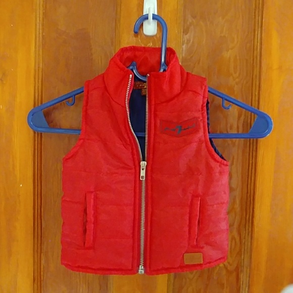 Boys 12M 7 For All Mankind Red Vest - Picture 1 of 4